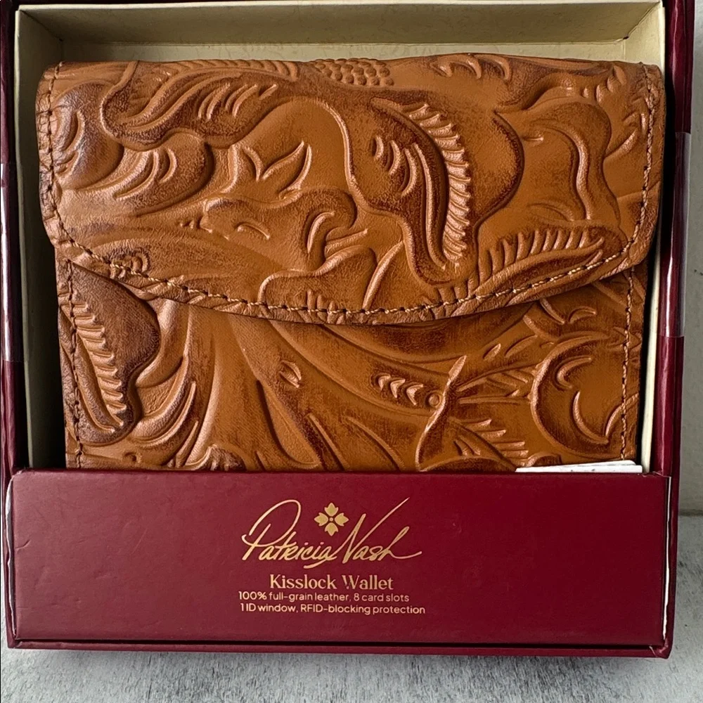 PATRICIA NASH Reiti Bi-Fold Tooled Cognac Brown Leather RFID Wallet Nib